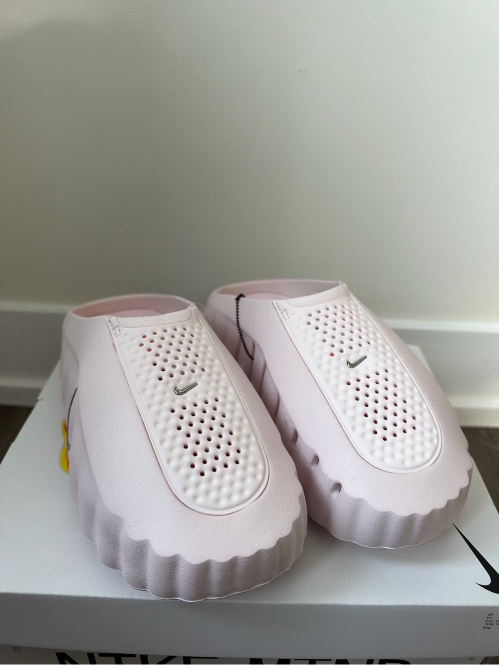 NEW NIKE MIND 001 (mule) PEARL PINK